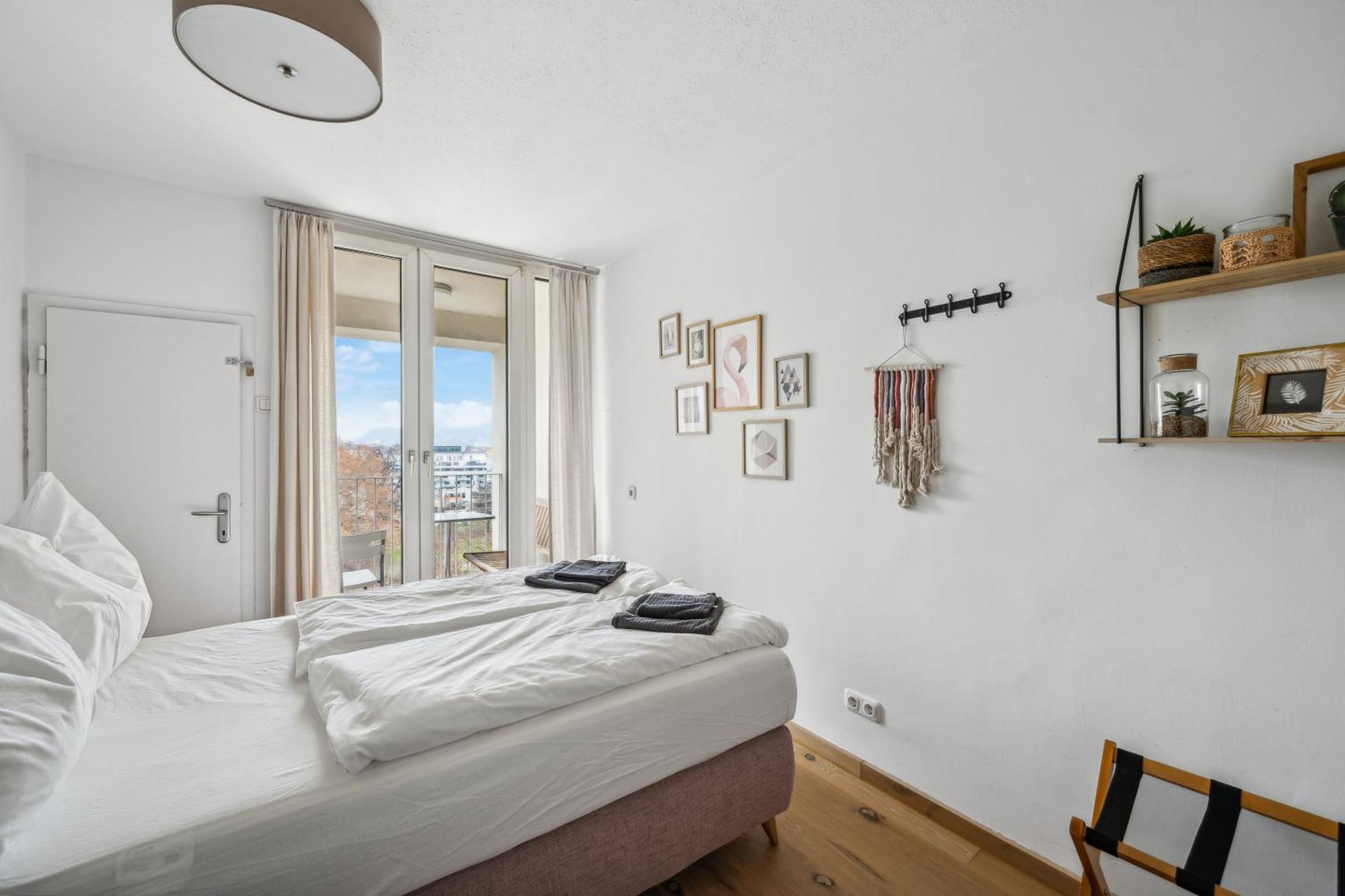 Appartement Zentrales Park-side - 2br - Free Parking - 2 Balkone Graz
